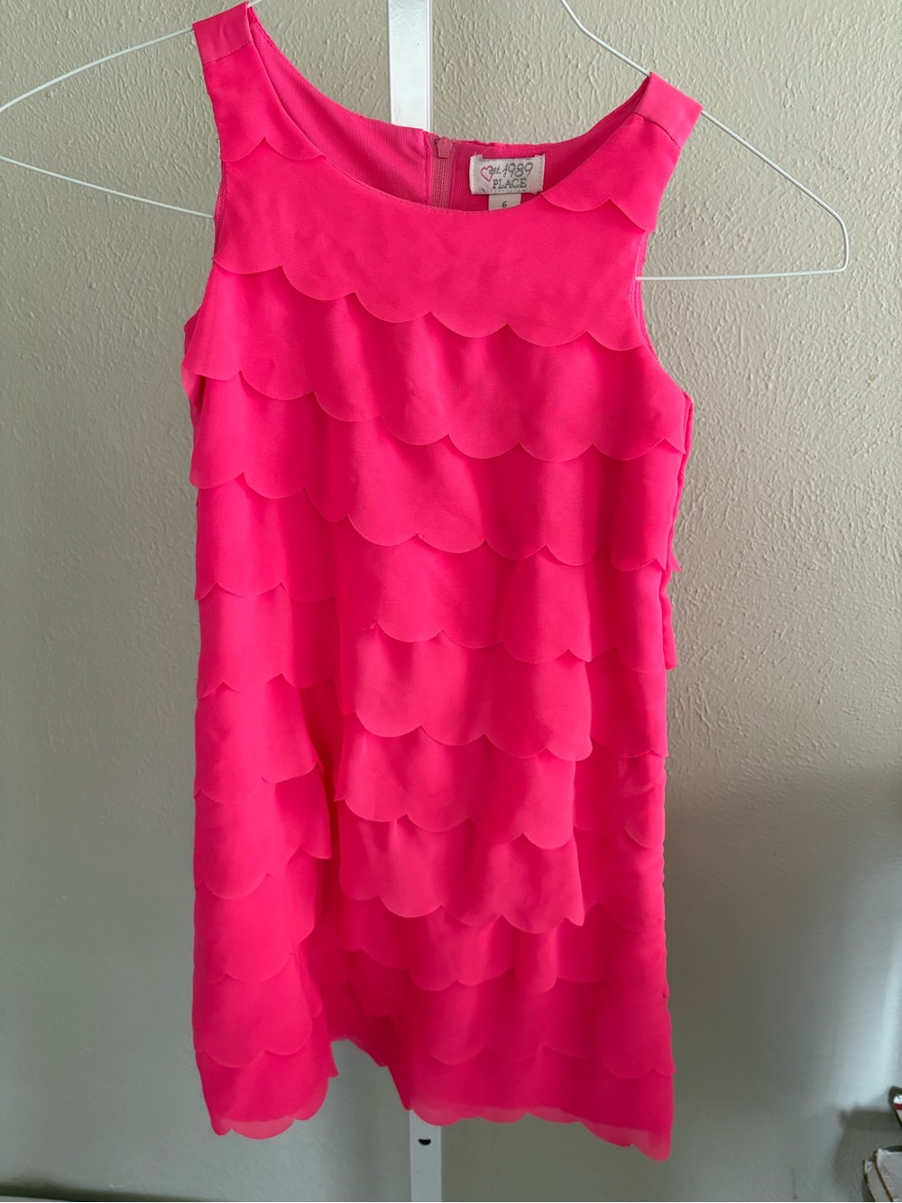 1989 Place Hot Pink Scallop Tier Dress